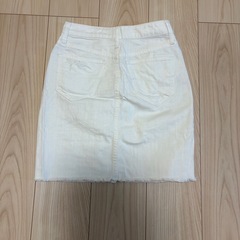 白タイトデニムスカートの画像