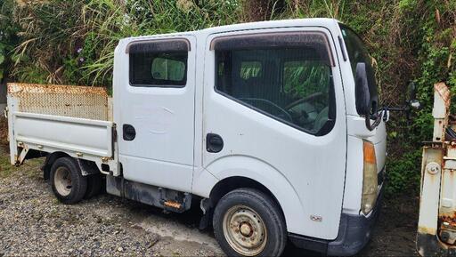 日産　ダブルピック