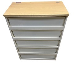 【ジ0410-06】めちゃくちゃ可愛い‼️キティちゃん5段収納タンス 中古品 傷や汚れありの画像