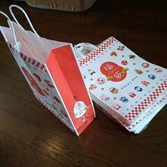 無料。福袋の専用紙袋