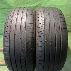 225/45R19