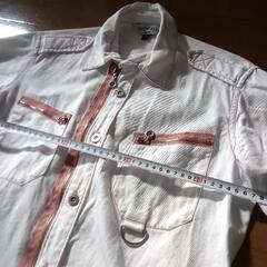 お洒落な半袖シャツ　の画像