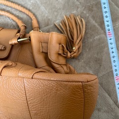 キャメル色本革バッグの画像