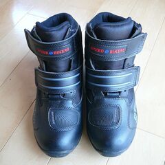 バイクシューズ