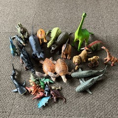 恐竜、動物フィギア
