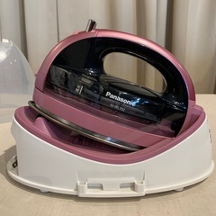 出品買取実施中★スチームアイロン　Panasonicの画像
