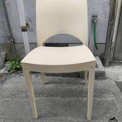 スタッキングチェア・ガーデンチェア