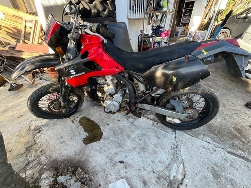 dトラ、M250S部品取り