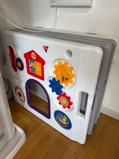 ベビーサークル　トイパネル8枚