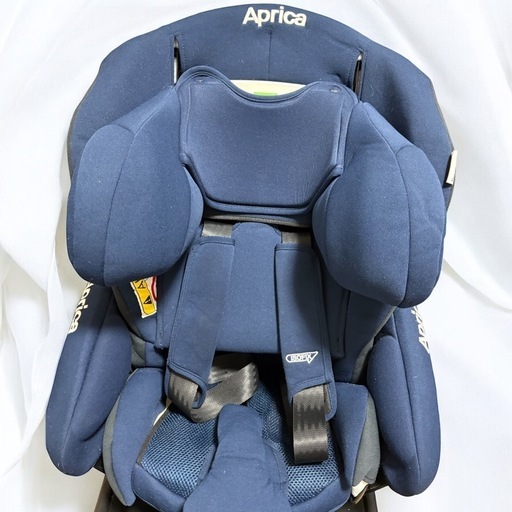 アップリカ　ディアターンプラス　ISOFIX AB ネイビー　Aprica