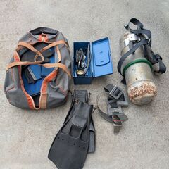 古いスキューバーダイビングセット