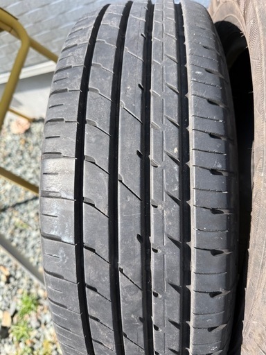 205/70R15 ダンロップ エナセーブ夏タイヤ4本 溝有りグランド 205/70R15 ダンロップ エナセーブ夏タイヤ4本 溝有りグランド