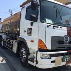 【未経験歓迎／タンクローリードライバー】年間休日114日以上！／充実の福利厚生！／洗浄や積み合わせなし！／サービス残業なし！／定年後も待遇は変わりません！_若林運送株式会社 小名浜営業所の画像