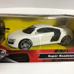 新品ラジコン、アウディの画像