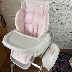 コンビ　電動ハイローチェア　ベビーベッド　の画像