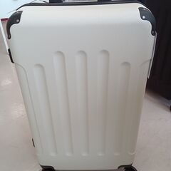 ★ジモティ割あり★ ユカラ キャリーケース クリーム色 W49×...