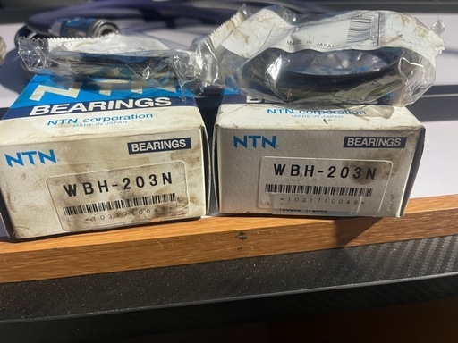 ECR33フロントベアリング