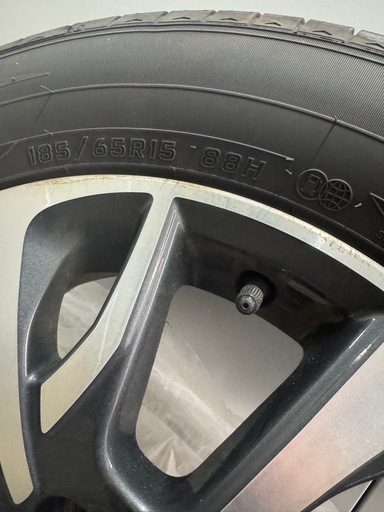 NOTE オーテック 純正ホイール付き 186/65R/15 夏タイヤ 5ヶ月使用 