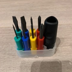 ドライバー8本組の画像
