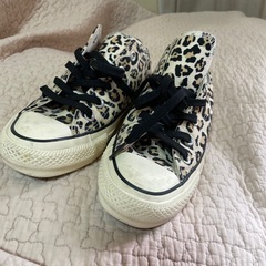 新品未使用CONVERSE ALL STAR REACT ヒョウ柄スニーカーの画像