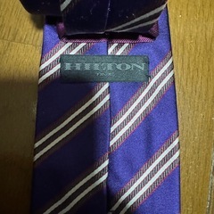 HILTON メンズ　ネクタイ　パープル　ストライプ　紫の画像