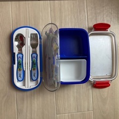 弁当箱の画像