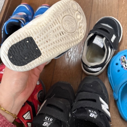 子ども靴