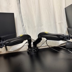 HUANUO モニターアーム
