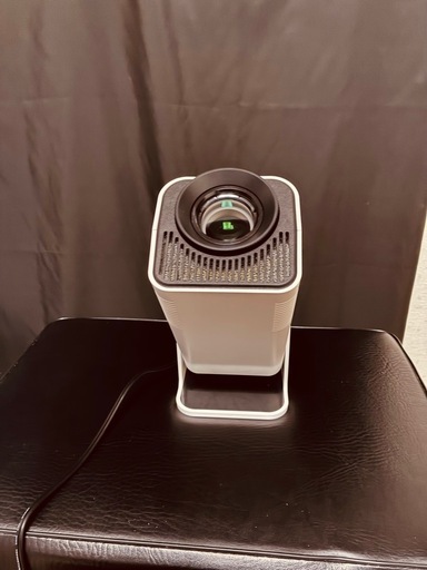 プロジェクター