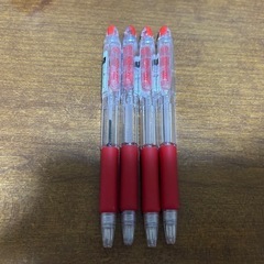 赤ボールペン 45本の画像