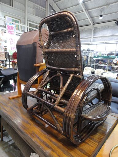 ラタン 藤製 座椅子 リクライニング 収納式フットレスト付き【モノ市場東海店】141 ラタン 藤製 座椅子 販売 リクライニング 収納式フットレスト付き