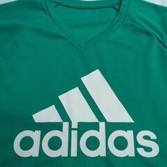 adidas　V首Tシャツ グリーン