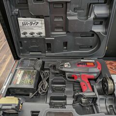 【中古】MAX　鉄筋結束機　RB-399A　ケース＋充電器＋バッテリ1個＋取扱説明書【ハンズクラフト熊本けやき通り店】【店頭取引限定】の画像
