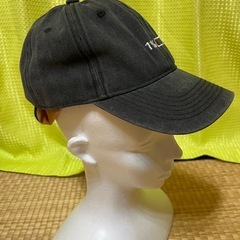 朝のゴミ捨て寝ぐせ対策♪ 起きたばかり充電🪫1%キャップ♪の画像