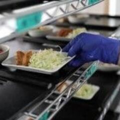 【介護施設　厨房スタッフ】1日4時間勤務◎ 資格経験不問！湯煎メインの簡単調理の画像