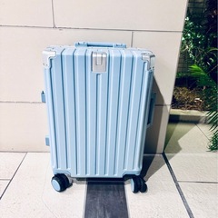 水色キャリー◼️スーツケース