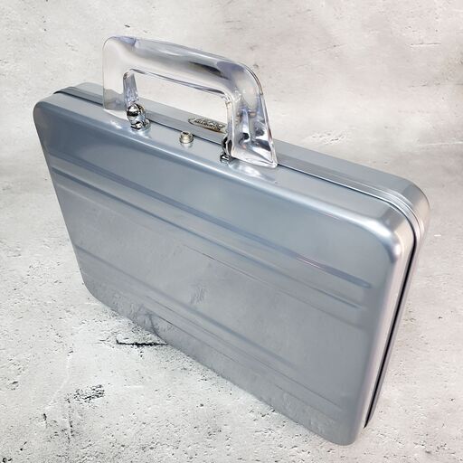 【極美品】ZERO HALLIBURTON/ゼロハリバートン アタッシュケース
