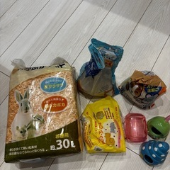 ハムスター　グッズ　床材