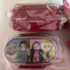 鬼滅の刃二段弁当箱の画像