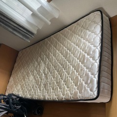 ベッドシングル
