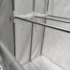 衣類乾燥機付ラックの画像
