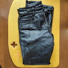 COMME CA DE MOOD MEN レザーパンツの画像