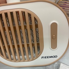 充電式虫取り器　とハエたたきの画像