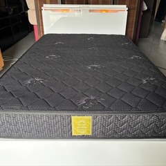 Gokumin ＆ Nitori セミダブルベッド、引出・ライト・コンセント付、幅