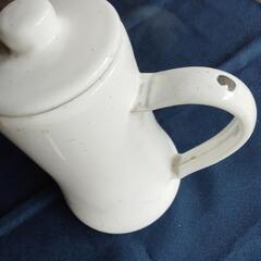 金属製ポットの画像