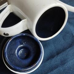 金属製ポットの画像