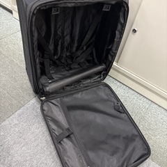 リアライト　キャリーバック　スーツケースの画像