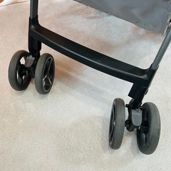 ジョイー ベビーカー　エアドリフト フレックス グレー フットマフ付きの画像