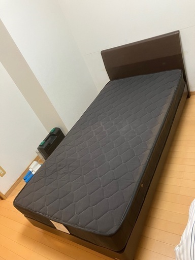 シングルベット　マットレス　木枠
