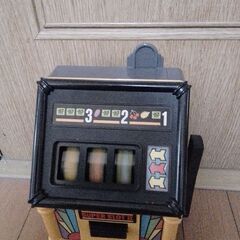 エポック社　スロットマシーン　作動確認済み　写真で確認してください　アンティークの画像